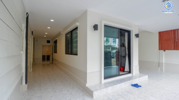 *****ทาวน์เฮ้าส์มือสองย่านนนทบุรี ม.เดอะทรัสต์ทาวน์ ราชพฤกษ์-รัตนาธิเบศร์ 2 หลังมุม! คุณภาพระดับ Q.House บนเนื้อที่ 25 ตร.ว. ฟังก์ชัน 4 ห้องนอน 2 ห้องน้ำ 1 ที่จอดรถ สภาพสวย ทำเลเยี่ยม เชื่อมต่อถนนราชพฤกษ์ ใกล้เซ็นทรัลเวสต์เกต และรถไฟฟ้าสายสีม่วง "สถานีบางรักใหญ่"